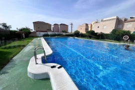 Doorverkoop - Appartement - Torrevieja - El limonar