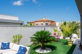 Doorverkoop - Detached House / Villa - Torrevieja - El Chaparral