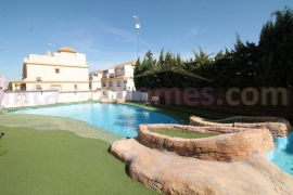 Resale - Townhouse / Semi-detached - Algorfa - Montemar