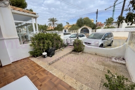 Reventa - Townhouse / Semi-detached - Aguas Nuevas