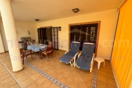 Doorverkoop - Detached House / Villa - Torrevieja Centro - Torrevieja