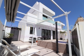 Reventa - Detached House / Villa - Los Montesinos - La Herrada