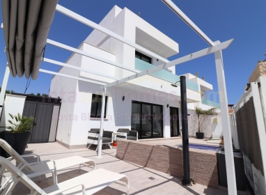 Detached House / Villa - Doorverkoop - Los Montesinos - La Herrada