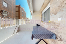 A Vendre - Townhouse / Semi-detached - Santa Pola