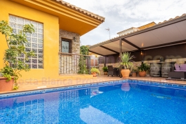 Reventa - Townhouse / Semi-detached - Los Montesinos - La Herrada