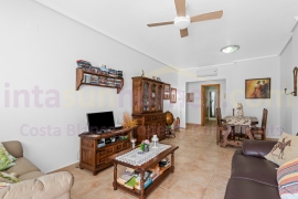 Resale - Apartment - Torrevieja - La veleta