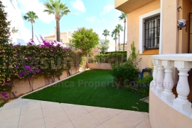 Resale - Apartment - Orihuela Costa - Playa Flamenca