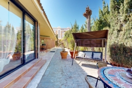 Resale - Detached House / Villa - San Juan de Alicante