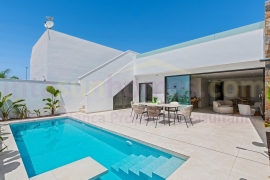 Nieuwbouw - Townhouse / Semi-detached - Los Alcazares - Serena Golf