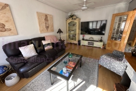 Resale - Townhouse - Jacarilla