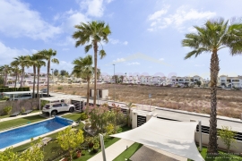 Resale - Detached House / Villa - Orihuela - Vistabella Golf