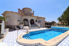 Doorverkoop - Detached House / Villa - Algorfa - Lomas de La Juliana