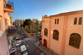 Doorverkoop - Appartement - Alicante - Centro