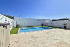 A Vendre - Detached House / Villa - Torrevieja - La Siesta - El Salado -  Torreta