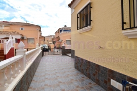 Reventa - Townhouse / Semi-detached - Orihuela Costa - Playa Flamenca