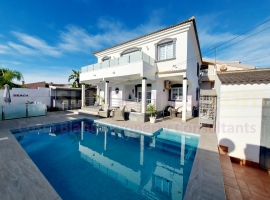 Detached House / Villa - Doorverkoop - Orihuela Costa - Cabo Roig