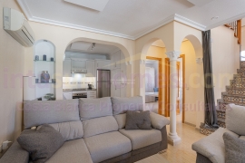 Resale - Townhouse / Semi-detached - Guardamar del Segura - Urb el raso