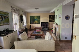 A Vendre - Townhouse / Semi-detached - Denia - Adsubia/Pego