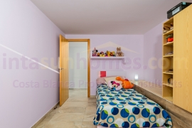 Resale - Townhouse / Semi-detached - Gran Alacant