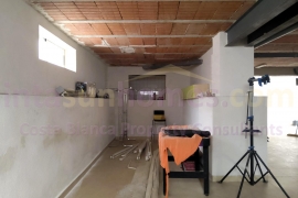 Reventa - Detached House / Villa - Torrevieja