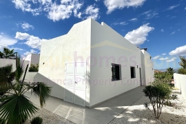 Nouvelle Construction - Detached House / Villa - Benijófar - Benijofar