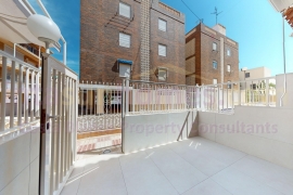 A Vendre - Townhouse / Semi-detached - Santa Pola