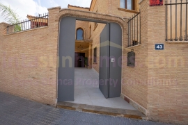 A Vendre - Detached House / Villa - Orihuela