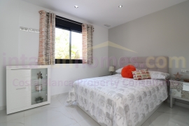 Doorverkoop - Detached House / Villa - Los Montesinos - La Herrada