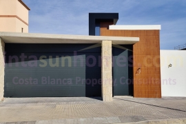 Obra Nueva - Detached House / Villa - Orihuela Costa - La Zenia