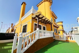 Doorverkoop - Townhouse / Semi-detached - Ciudad Quesada - Doña Pepa