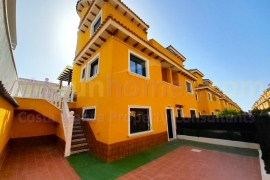 Doorverkoop - Townhouse / Semi-detached - Ciudad Quesada - Doña Pepa