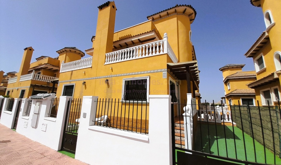 Doorverkoop - Townhouse / Semi-detached - Ciudad Quesada - Lo Marabu