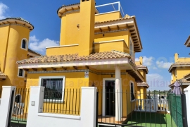 Doorverkoop - Detached House / Villa - Ciudad Quesada - Lo Marabu