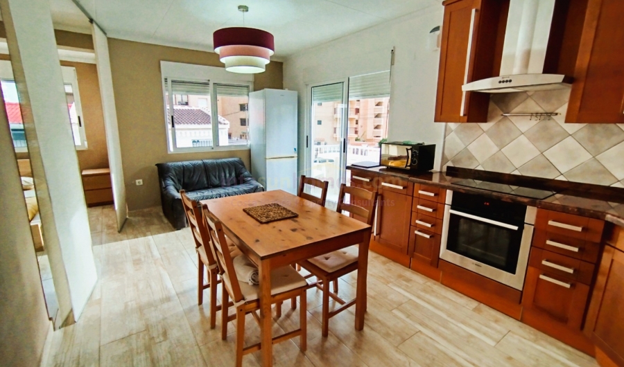 Resale - Apartment - Torrevieja - La Mata